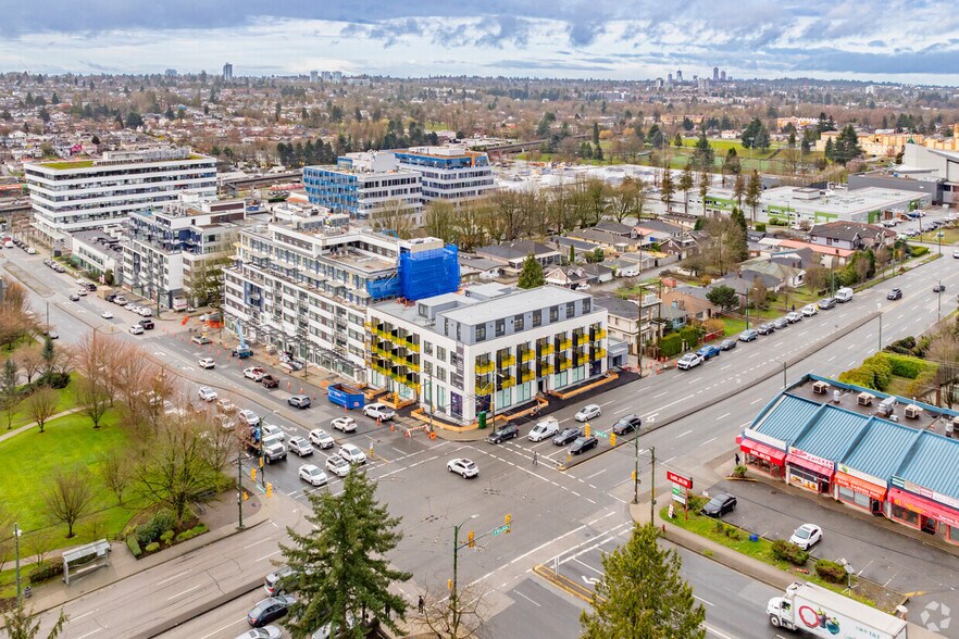 2525 Renfrew St, Vancouver, BC for lease - Aerial - Image 2 of 2