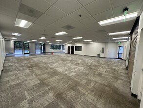 720 E Carnegie Dr, San Bernardino, CA for lease Interior Photo- Image 2 of 3