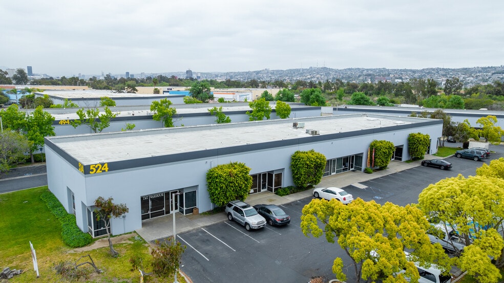 494 W Calle Primera, San Diego, CA for lease - Building Photo - Image 2 of 29