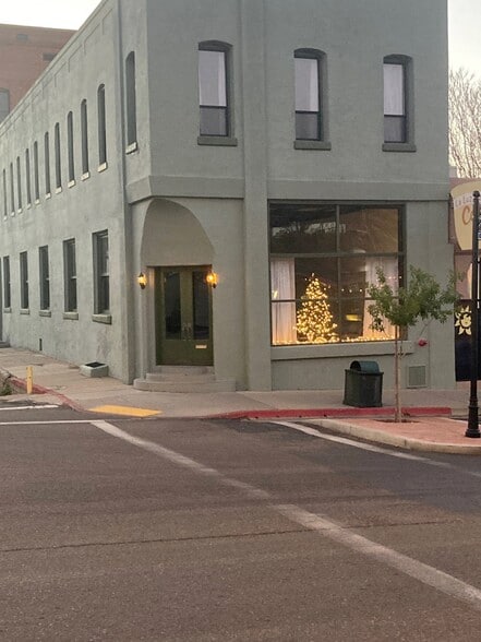 300 N Broad St, Globe, AZ for sale - Building Photo - Image 1 of 24