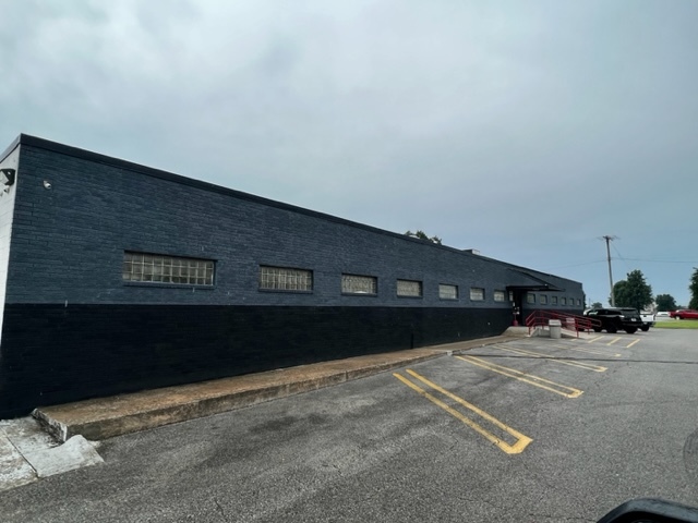 1303 S Thompson St, Springdale, AR for sale - Building Photo - Image 1 of 1