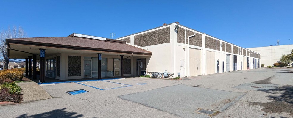 3160 Kerner Blvd, San Rafael, CA for lease - Building Photo - Image 2 of 8