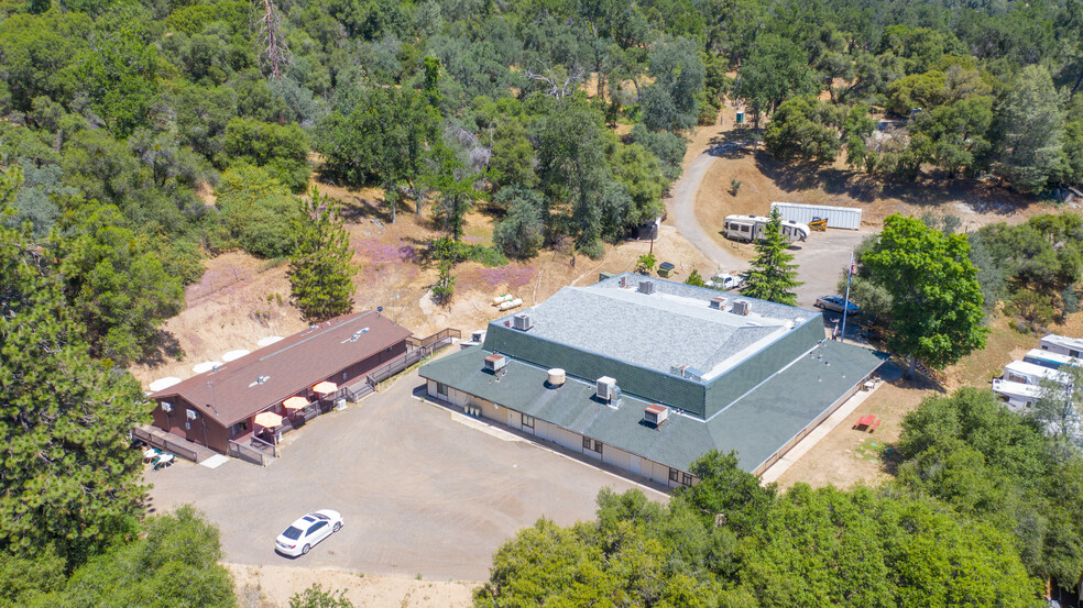 42484 Highway 41, Oakhurst, CA for sale - Aerial - Image 1 of 1