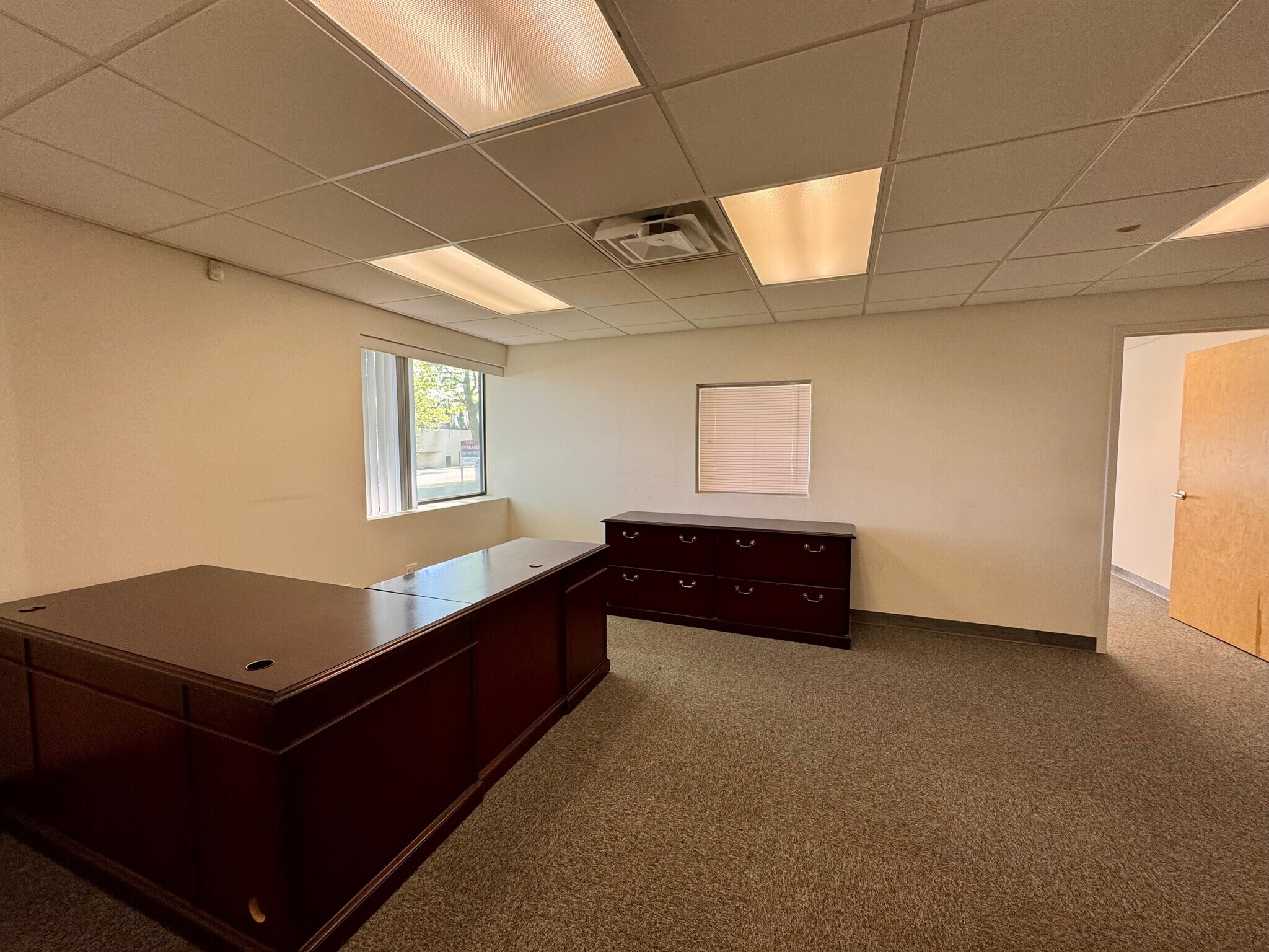 1320 Lincoln Ave, Holbrook, NY for lease Building Photo- Image 1 of 11