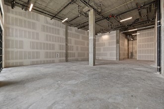 2010 E Warner Ave, Santa Ana, CA for lease Building Photo- Image 2 of 6