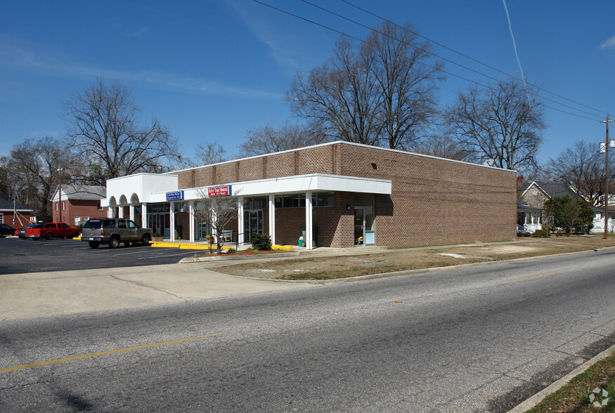 200 W Harrison St, Dillon, SC for lease - Building Photo - Image 3 of 14