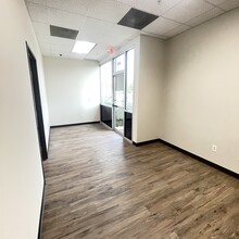 715 Discovery Blvd, Cedar Park, TX for lease Interior Photo- Image 1 of 11
