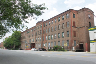 Warehouse Space | High Ceiling | Loading Dock - Warehouse