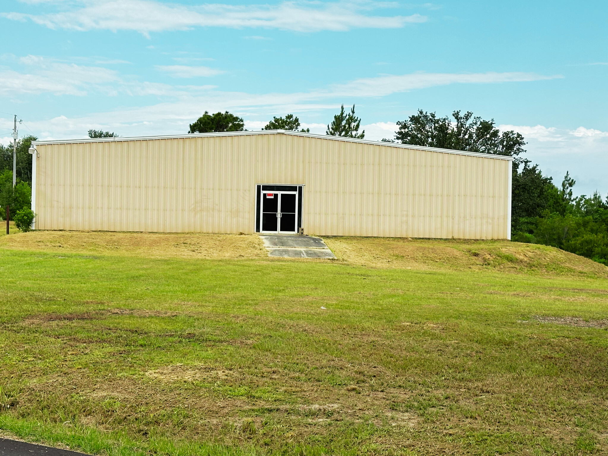 391 Dumas Bailey Rd, Picayune, MS for sale Primary Photo- Image 1 of 14