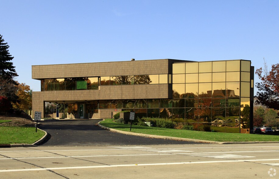6200 Rockside Woods Blvd, Independence, OH for lease - Building Photo - Image 2 of 4