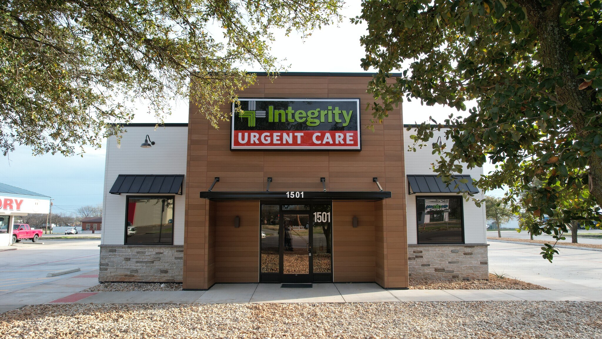 1501 SE 1st St, Mineral Wells, TX for sale Building Photo- Image 1 of 1