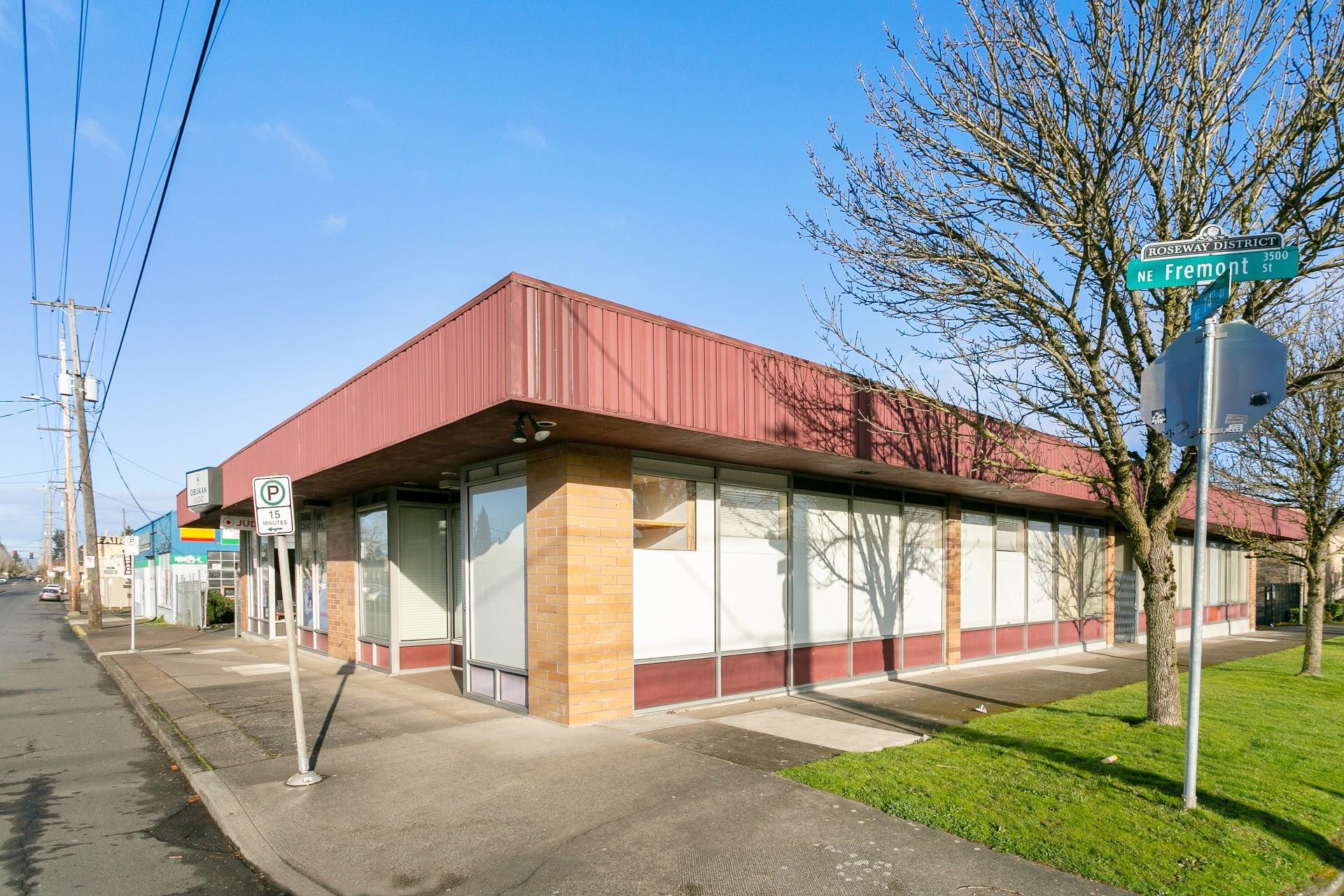 7333-7337 NE Fremont St, Portland, OR for sale Building Photo- Image 1 of 1