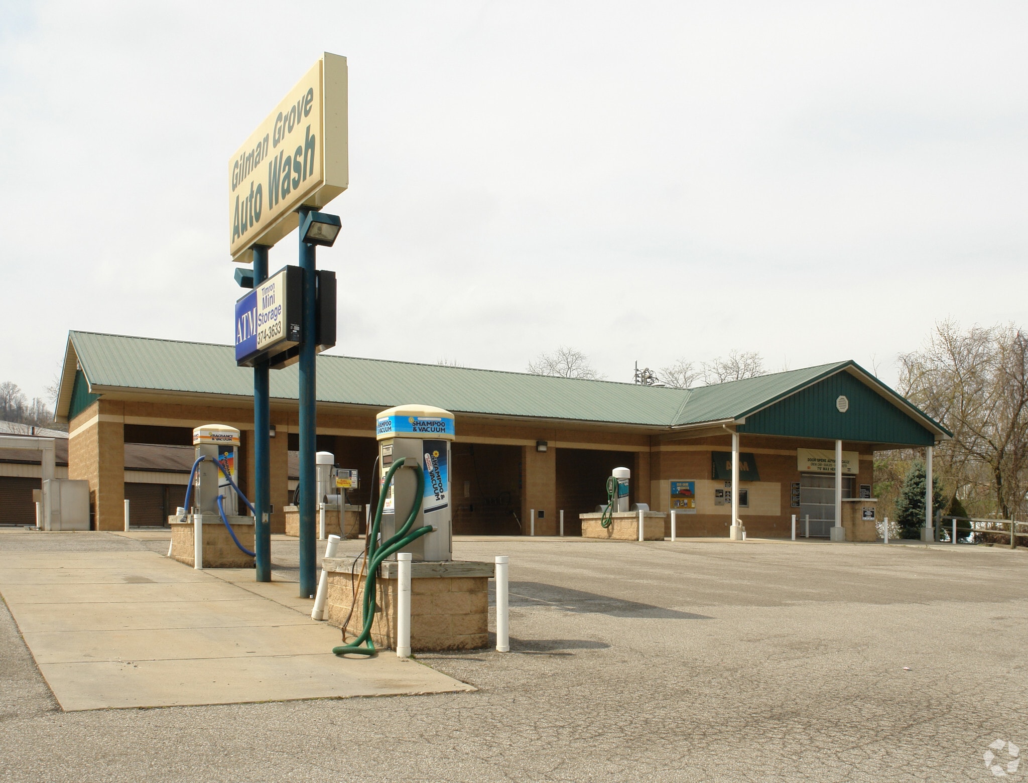 1105 Gilman Grove, Marietta, OH for sale Primary Photo- Image 1 of 4