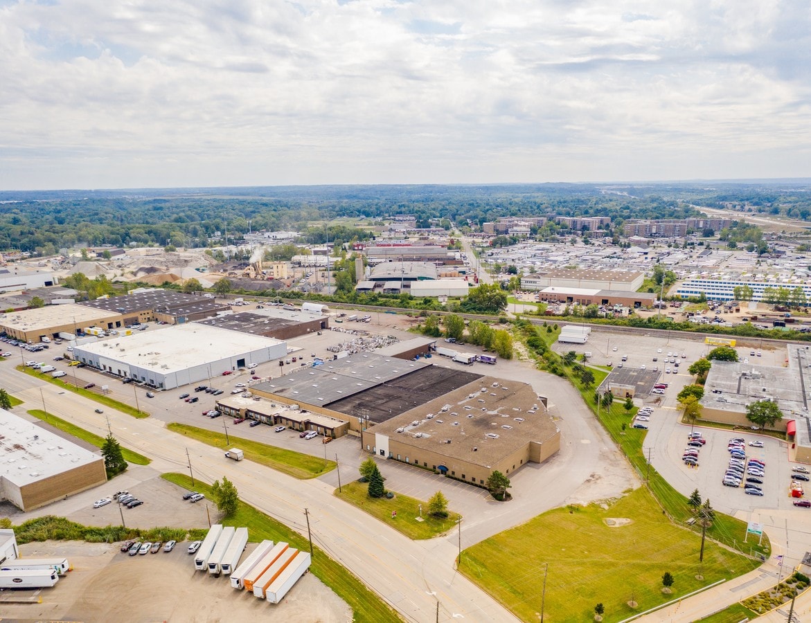 26000 Richmond Rd, Bedford Heights, OH, 44146 Industrial Space For Lease