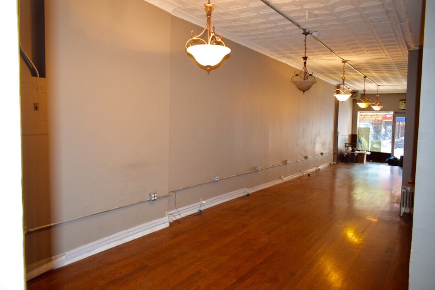 197 7th Ave, Brooklyn, NY for sale - Interior Photo - Image 1 of 1