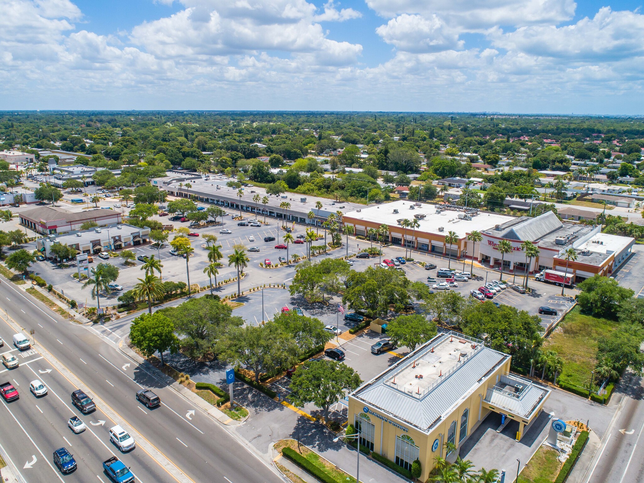 5505-5805 Manatee Ave W, Bradenton, FL for sale Building Photo- Image 1 of 1