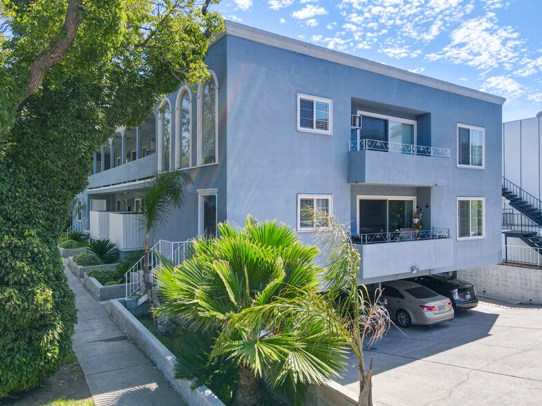 10786 Missouri Ave, Los Angeles, CA for sale - Building Photo - Image 2 of 12