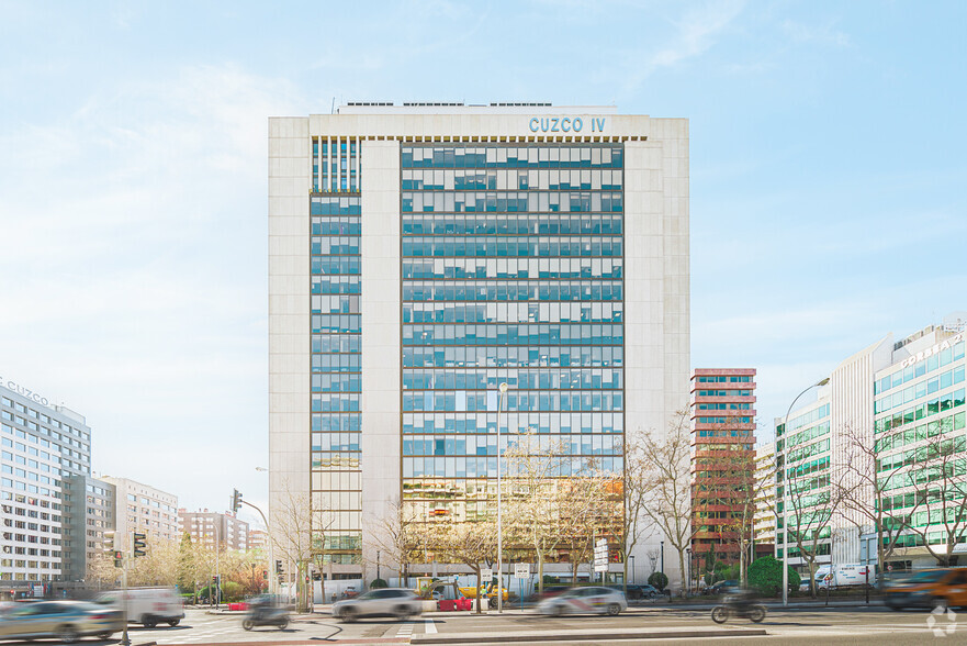 Paseo Castellana, 141, Madrid, Madrid for lease - Building Photo - Image 2 of 5