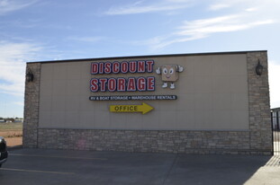 Discount Shop Warehouses - Warehouse