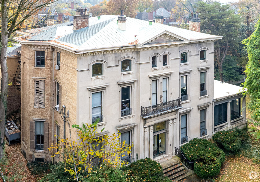 1387 S 4th St, Louisville, KY for sale - Primary Photo - Image 1 of 1