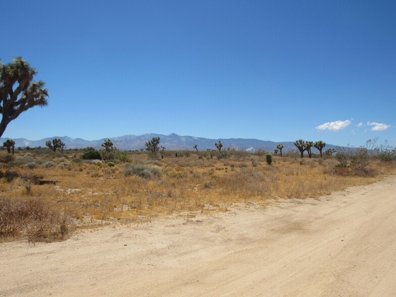 Goss Rd, Phelan, CA for sale - Building Photo - Image 2 of 5