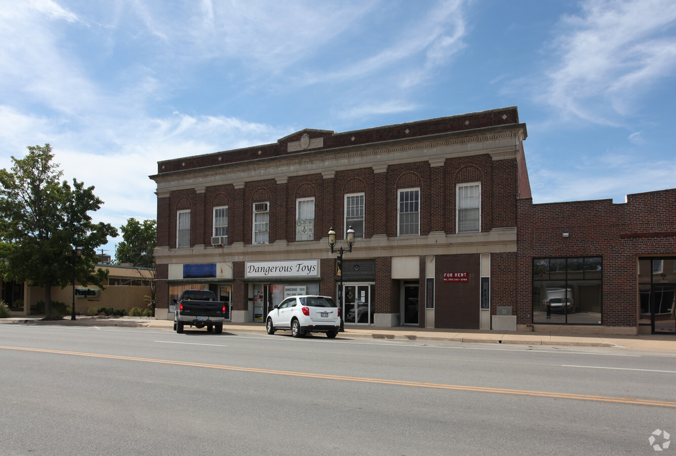 420-424 S Main St, Ottawa, KS 66067 | LoopNet