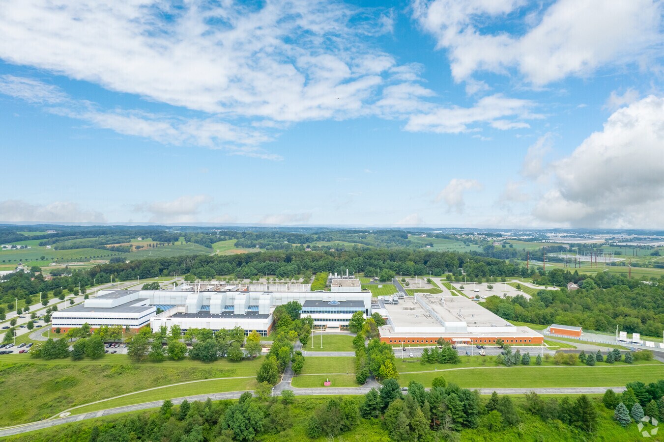 9999 Hamilton Blvd, Breinigsville, PA 18031