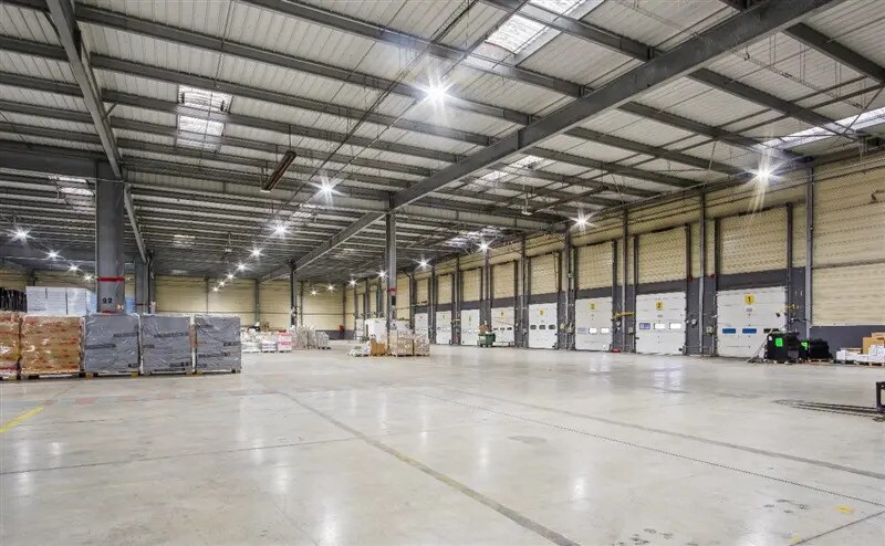 Industrial in Mitry-Mory for lease Interior Photo- Image 1 of 9