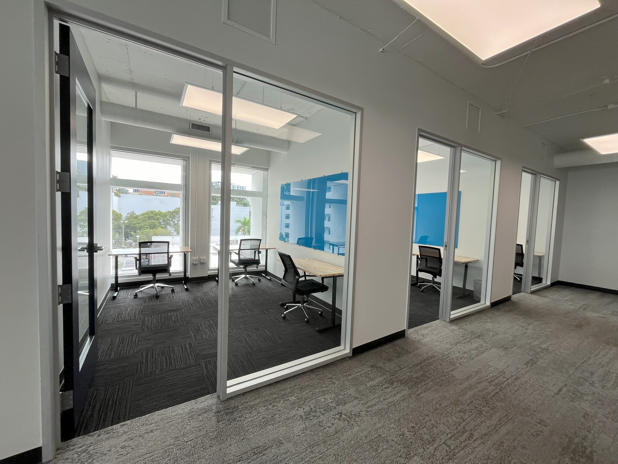 2125 Biscayne Blvd, Miami, FL for lease Building Photo- Image 1 of 8