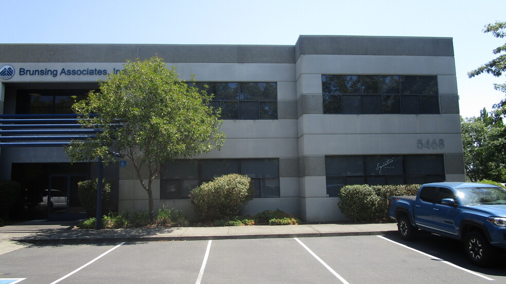 5468 Skylane Blvd, Santa Rosa, CA for lease - Building Photo - Image 3 of 4