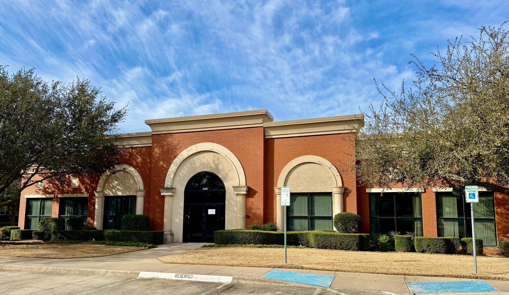 2560 SW Grapevine Pky, Grapevine, TX for lease Building Photo- Image 1 of 7