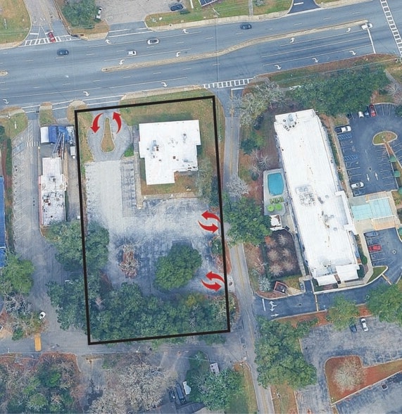 2531 Apalachee Pky, Tallahassee, FL for lease - Building Photo - Image 2 of 2