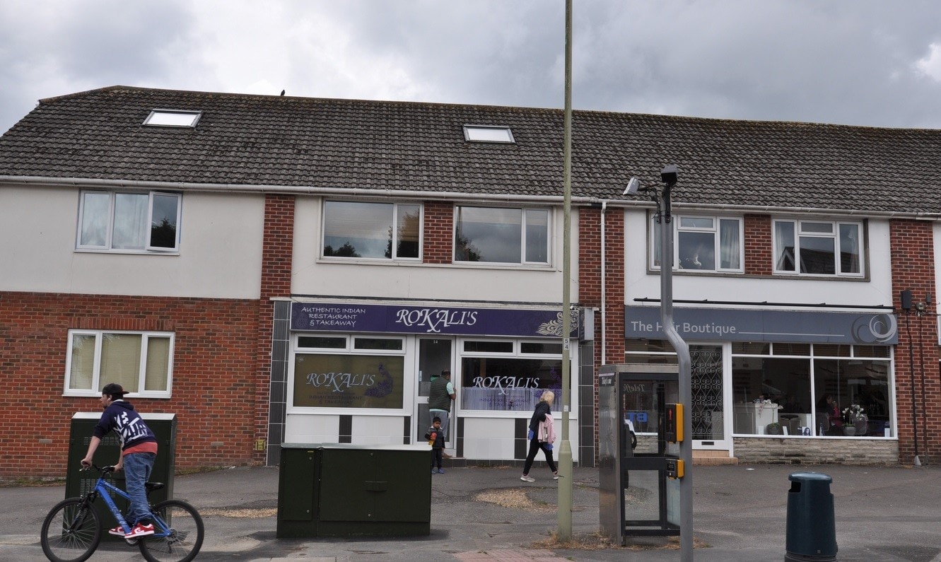 14 Ashley Rd, New Milton for sale Primary Photo- Image 1 of 1