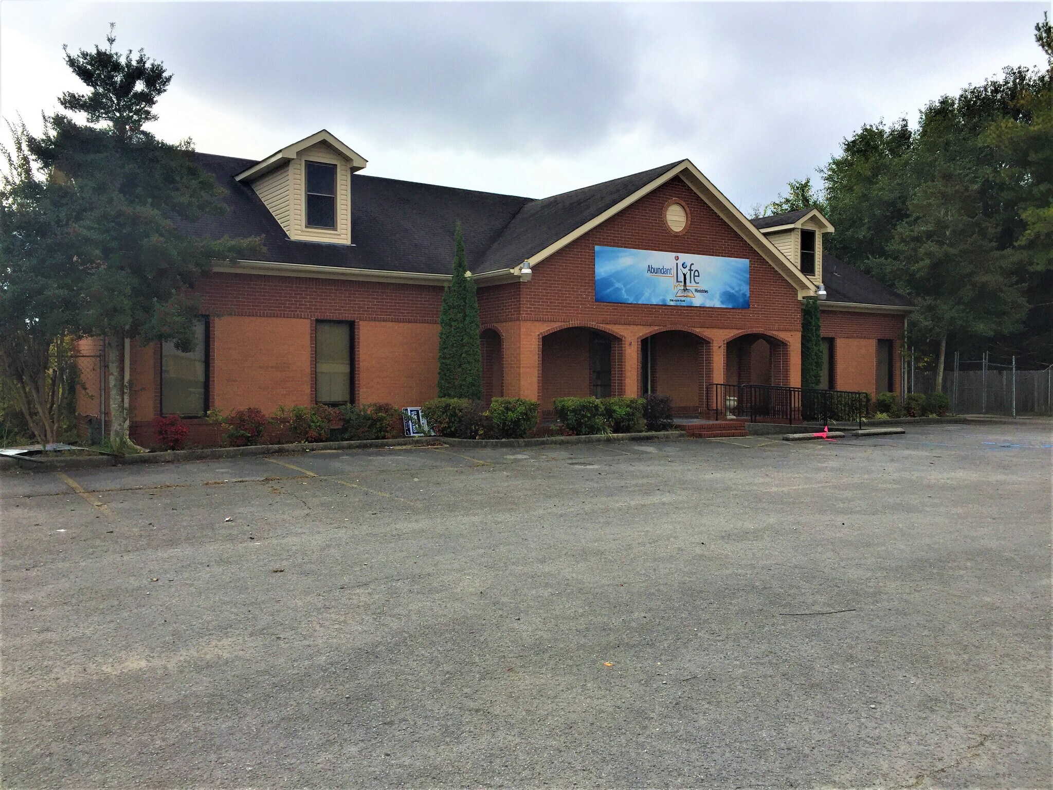 2700G Winchester Rd, Huntsville, AL 35811