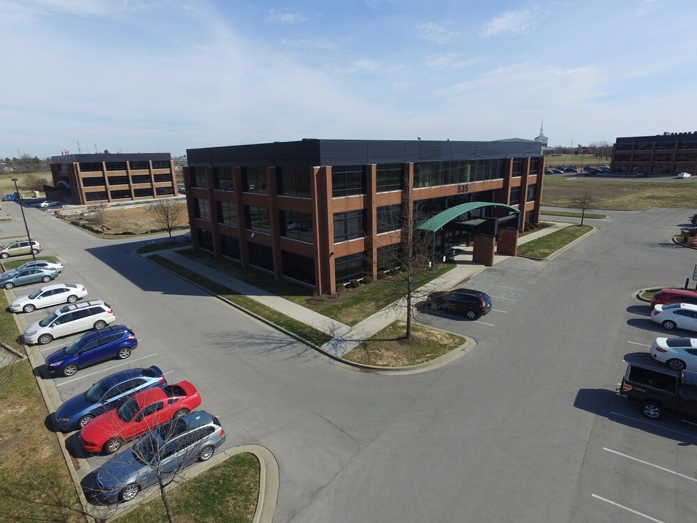 535 Wellington Way, Lexington, KY for sale Primary Photo- Image 1 of 1