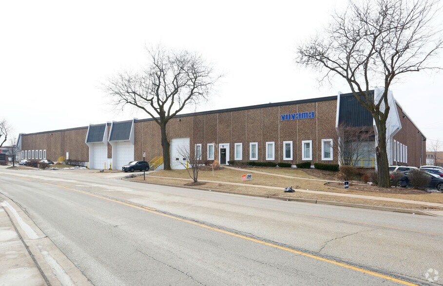 1050 Arthur Ave, Elk Grove Village, IL for lease - Building Photo - Image 3 of 16