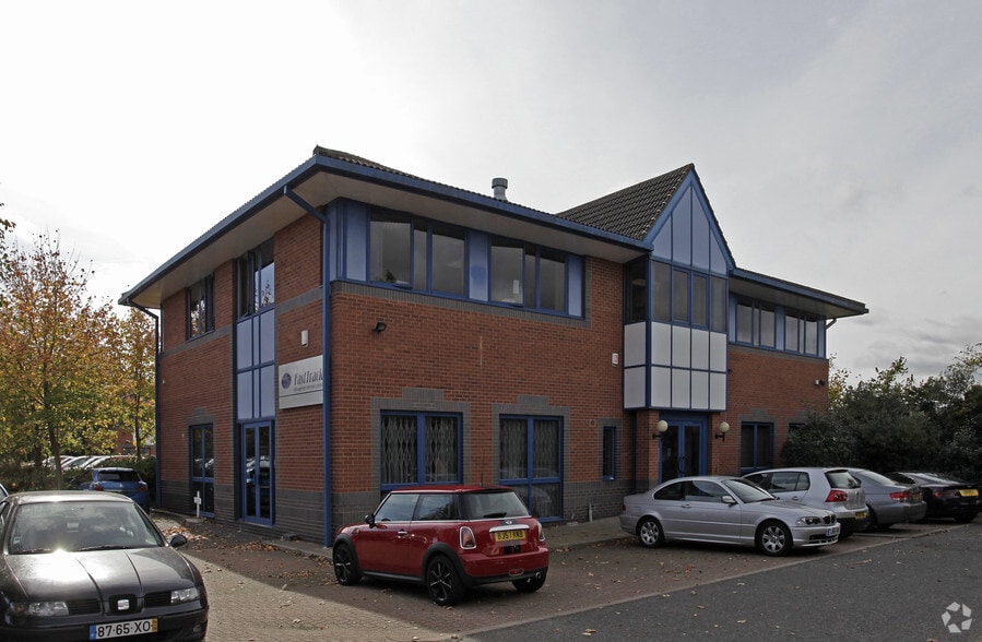 Tolpits Ln, Watford for sale - Primary Photo - Image 1 of 1