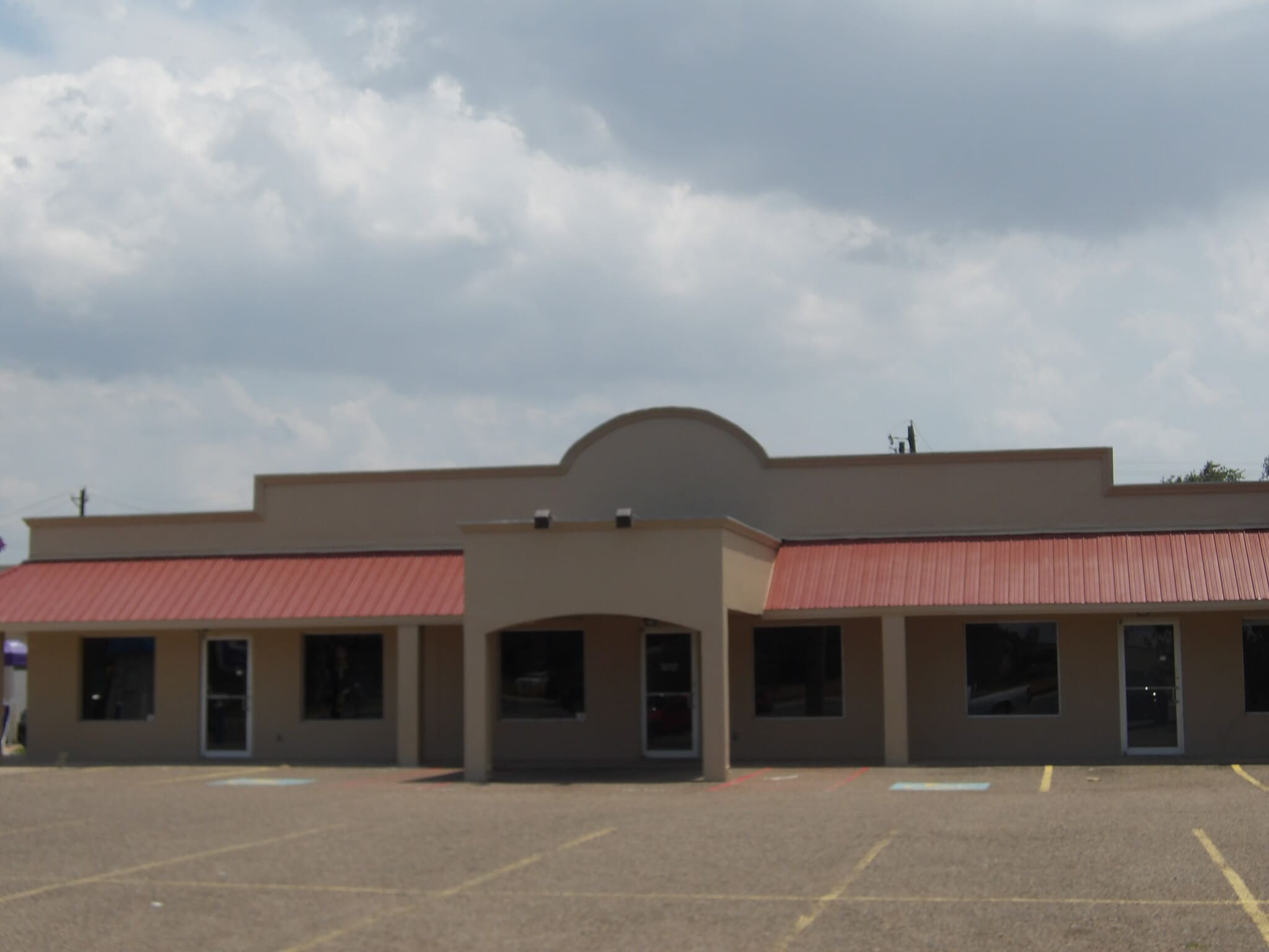 503 W Business 83, Donna, TX for lease Primary Photo- Image 1 of 17