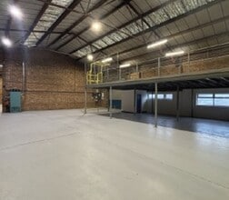 Kingsway, Luton for lease Interior Photo- Image 2 of 6