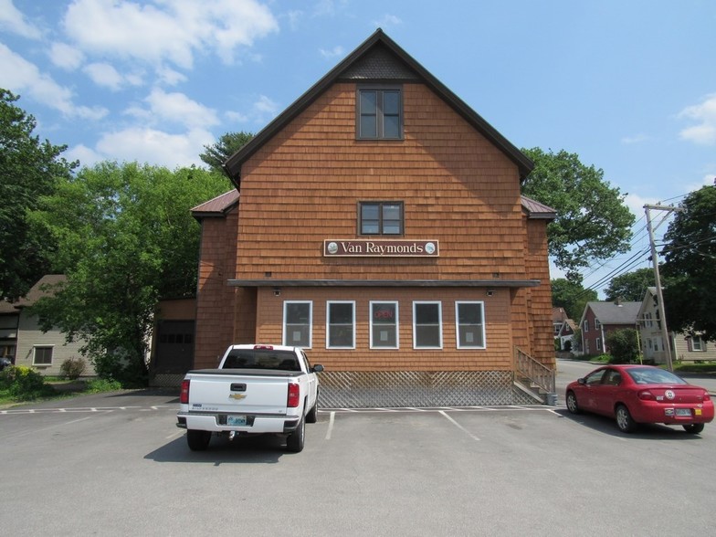 388 S Main St, Brewer, ME for sale - Building Photo - Image 1 of 1