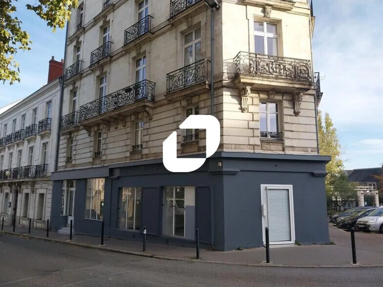 2 Place Saint Similien, Nantes for lease - Building Photo - Image 1 of 19