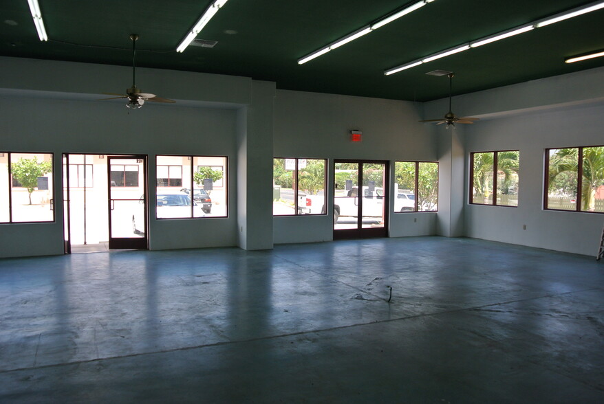 95 E Lipoa St, Kihei, HI for lease - Building Photo - Image 2 of 6