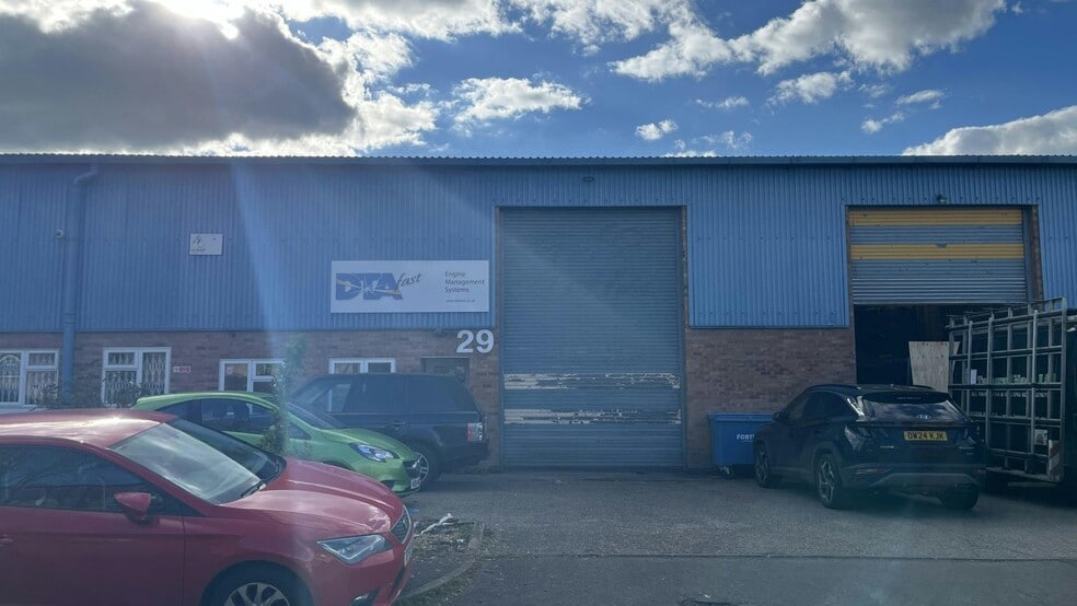 Longfield Rd, Leamington Spa for lease - Building Photo - Image 1 of 8
