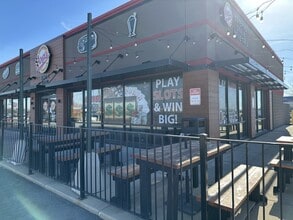 1866 W Jefferson Ave, Joliet, IL for lease Interior Photo- Image 2 of 5