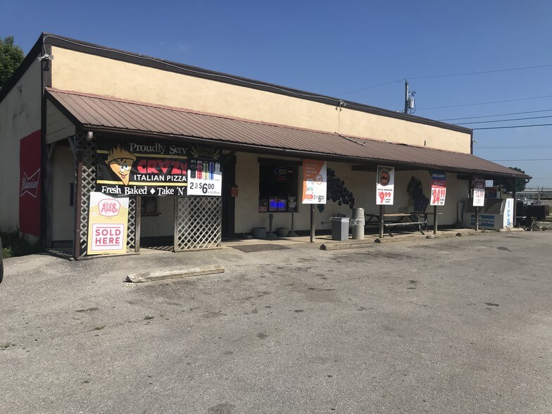 5693 Briar Hill Rd, Lexington, KY 40516