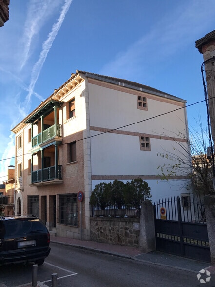Calle Eusebio Guadalix, 45, Miraflores de la Sierra, Madrid for sale - Building Photo - Image 2 of 2