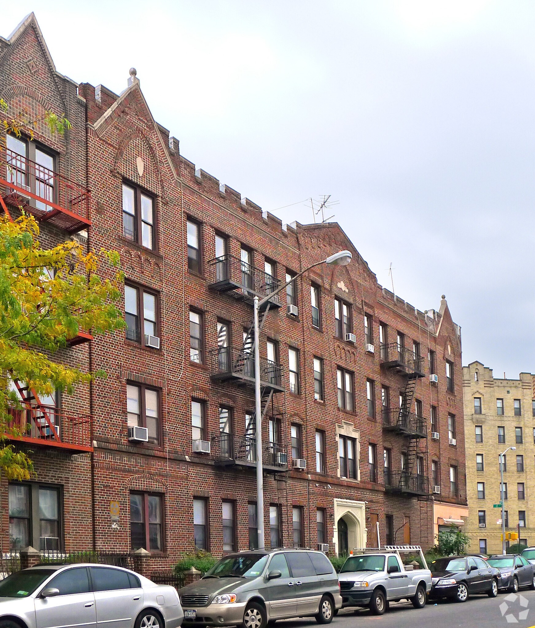 6413 24th Ave, Brooklyn, NY for sale Primary Photo- Image 1 of 1