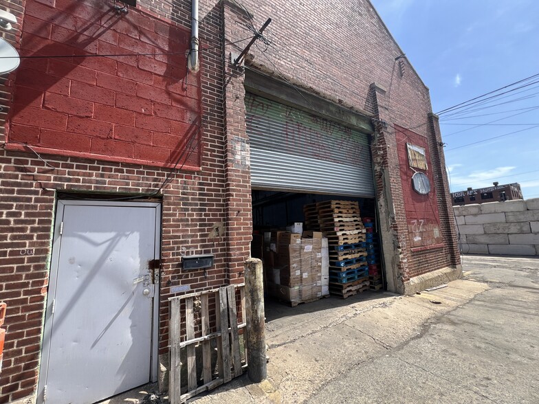 6801 State Rd, Philadelphia, PA for lease - Building Photo - Image 2 of 7