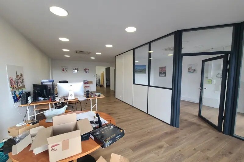 Office in Tarnos for lease - Building Photo - Image 3 of 4