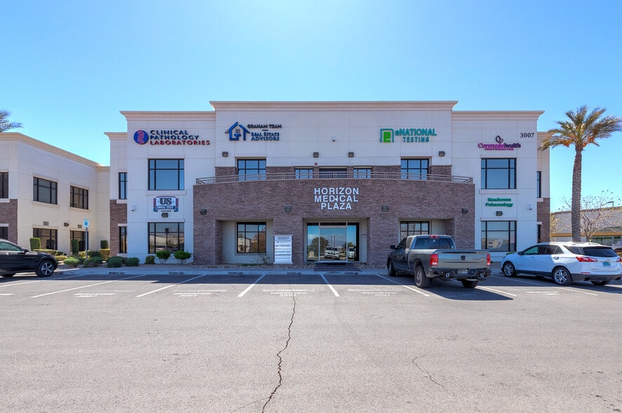 3007 W Horizon Ridge Pky, Henderson, NV for sale - Building Photo - Image 1 of 18